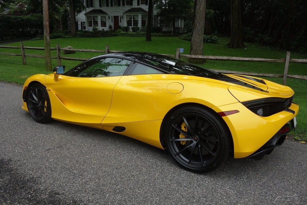 For Sale 2018 McLaren 720S Performance Coupe, yellow