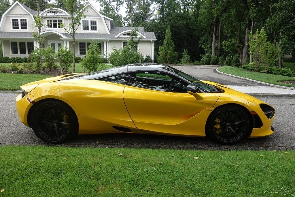 For Sale 2018 McLaren 720S Performance Coupe, yellow